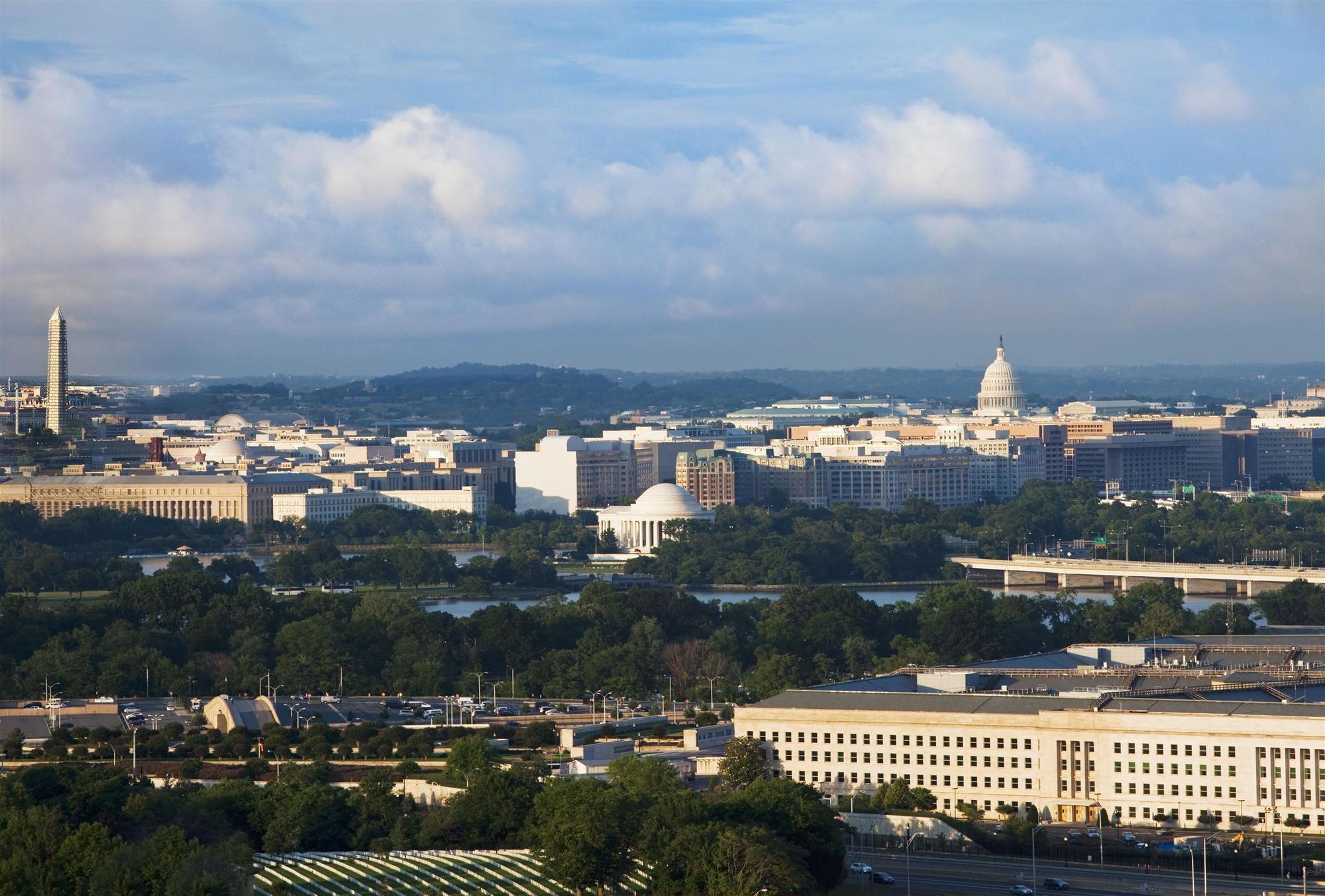 Sheraton Pentagon City Arlington Exterior photo